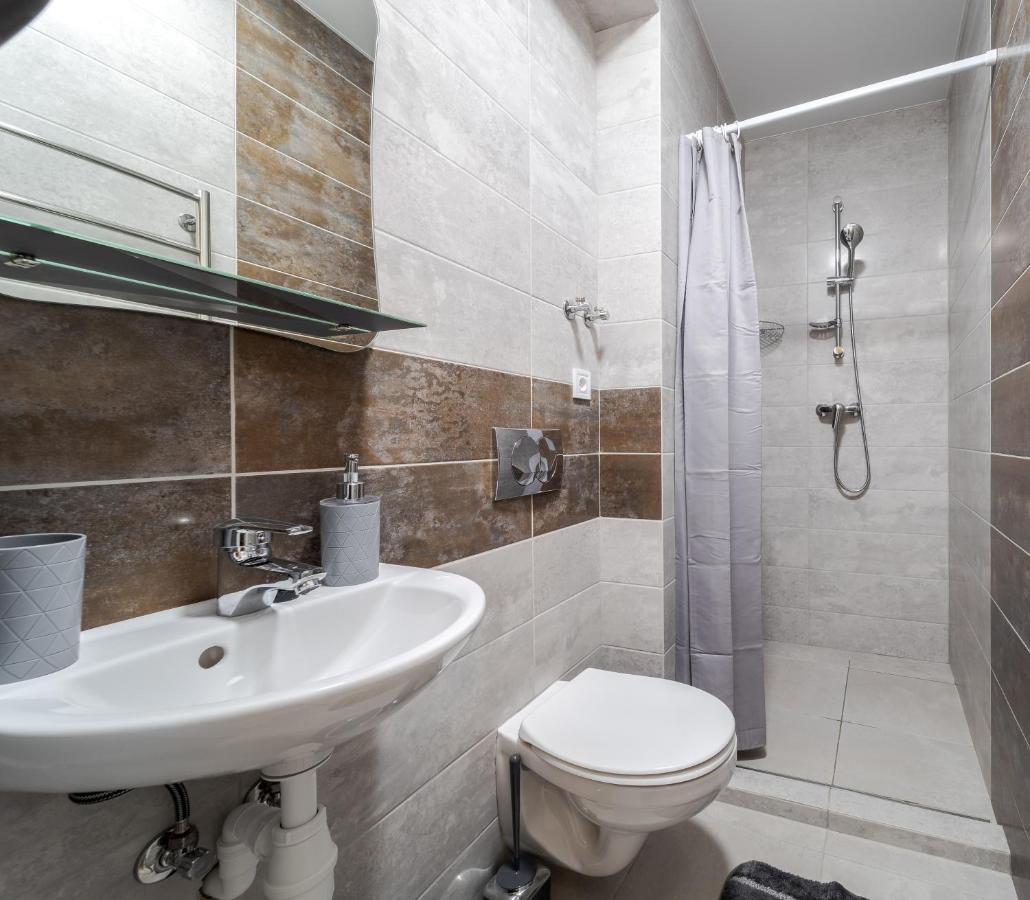 Golden Violin ! Apartments Lviv S 외부 사진
